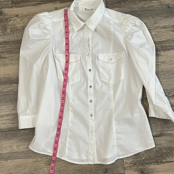 New York & Company white, puffy shoulder white button-down, size Medium tall - Picture 5 of 5